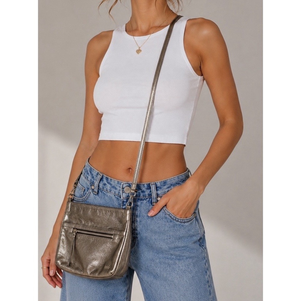 The Sak Y2K Vintage Womens Metallic Silver Leather Crossbody Bag Shoulder Purse